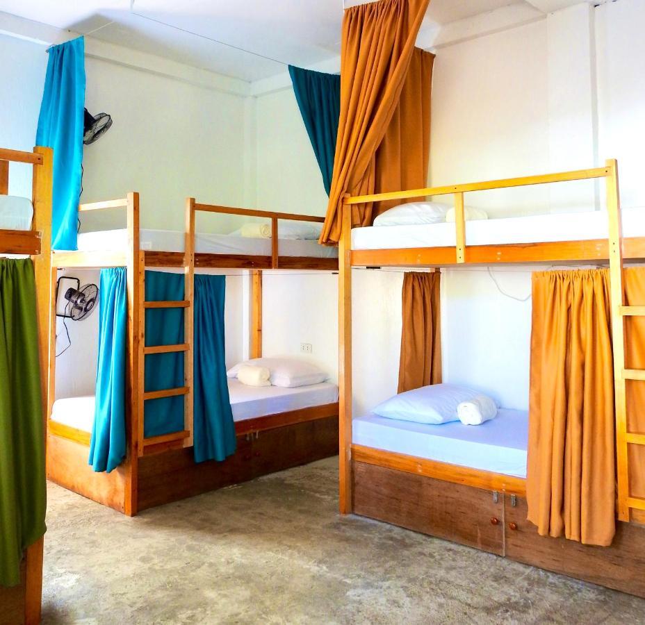 Three Little Birds Surf Hostel Хенерал Луна Екстериор снимка